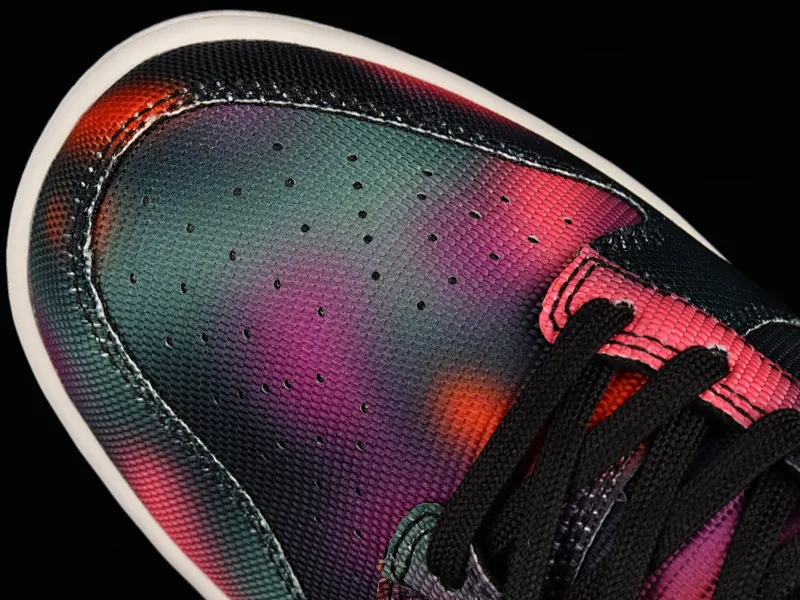 All Categories Nk SB Dunk Series Nk SB Dunk Low Low-top sneakers F version Nk Dunk Low "Graffiti" Street graffiti Black and purple tie-dye SB low-top sports and leisure sneakers DM0108-002